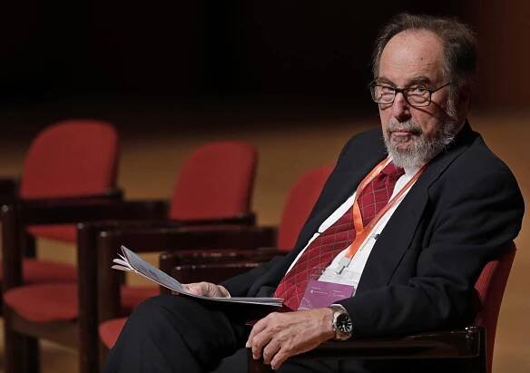 Nobel laureate backs away from 'smoking gun' lab-leak claim - Los Angeles Times