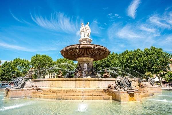 Rotonde-Aix-en-Provence-Visit-Provence-France