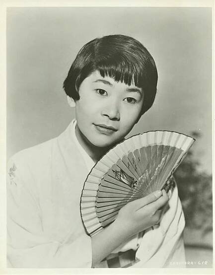 Miyoshi Umeki - Wikipedia