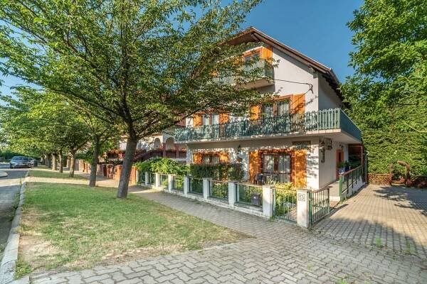 Corona Villa - NEJLEPŠÍ CENY ubytování ve městě Hévíz