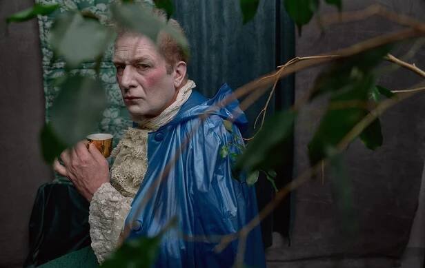 Martin Pechlát jako Casanova. JEDL uvede příběh legendárního svůdce, který svedl sám sebe — Deník N
