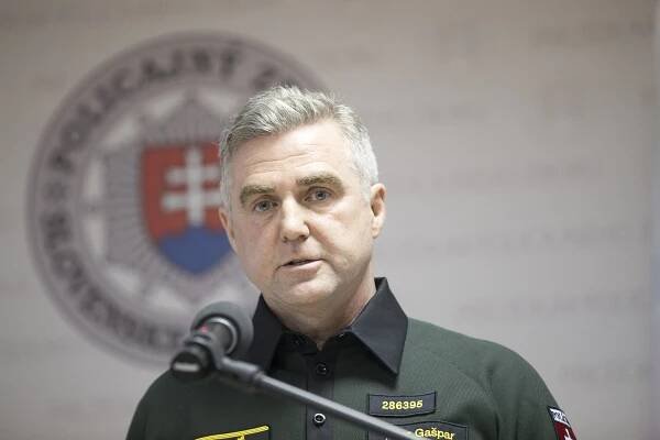 Aktivista Diďák čelí trestnému oznámeniu Gašpara aj predžalobnej výzve „istého nitrianskeho oligarchu“