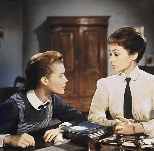 Děvčata v uniformě - Z filmu - Romy Schneider, Lilli Palmer