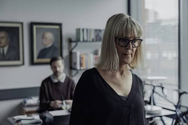 Kansan vihollinen - Joukkuepeli - Z filmu - Milka Ahlroth