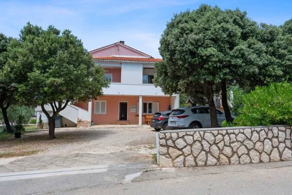 Apartmány Pag Mandre - Apartmány Ante | ChorvatskeUbytovani.cz