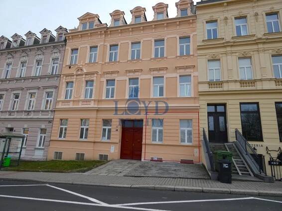 Kanceláře v centru města Karlovy Vary, náměstí Dr. M. Horákové | Loyd - reality, s. r. o.