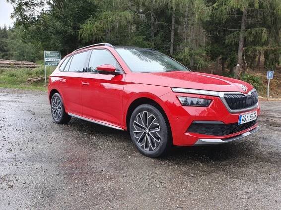 Nová Škoda Kamiq jezdí výborně. Šetřete ale na příplatky, není jich málo