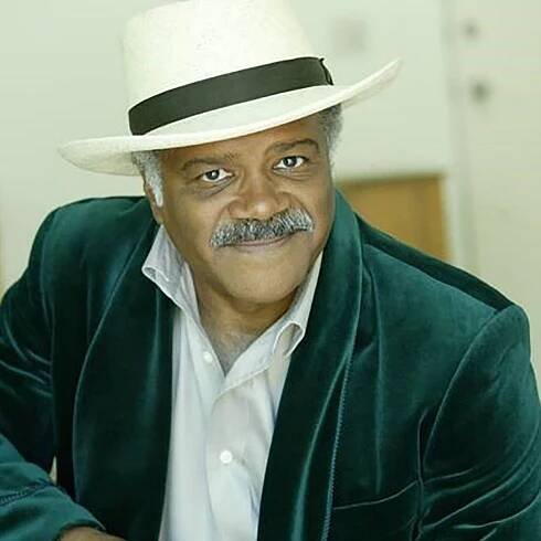 Ted Lange (Isaac)