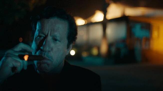 Královna jihu - Que Manden los Payasos - Z filmu - Joaquim de Almeida