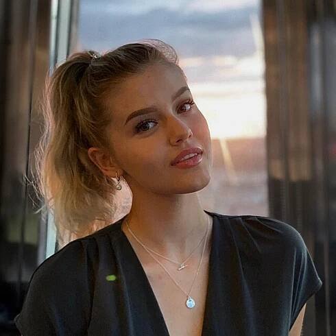 Natálie Jirásková zdělila po slavné mamince krásu, a tak není divu, že se také nechala zlákat modelingem.