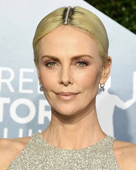 The Best Diamond Jewelry from the SAG Awards Red Carpet—Then and Now 14