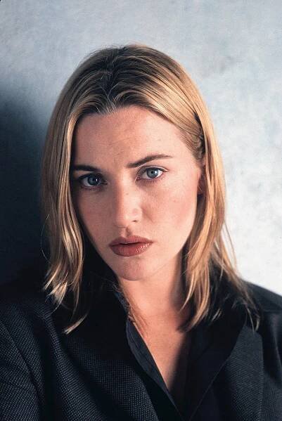 Horkokrevná Kate Winslet slaví: Nahá skoro v každé roli, královna jí dala řád! Znáte její nejžhavější scény?