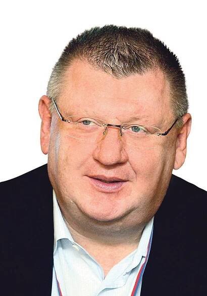 Kmotr Rittig a exšéf DP Dvořák: Tajné setkání a útěk před fotografem
