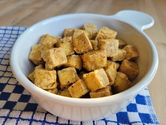 Crispy Air-Fried (or baked!) Tofu Recipe - Cukebook.org