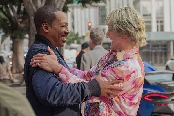 Beverly Hills Cop’s Bronson Pinchot Says Film Brought Overnight Fame and Death Threats: ‘I Wasn’t Ready’ (Exclusive)