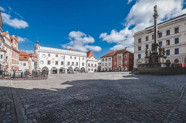 Český Krumlov prominul poplatek za předzahrádky, k jejich umístění je stále potřeba souhlas