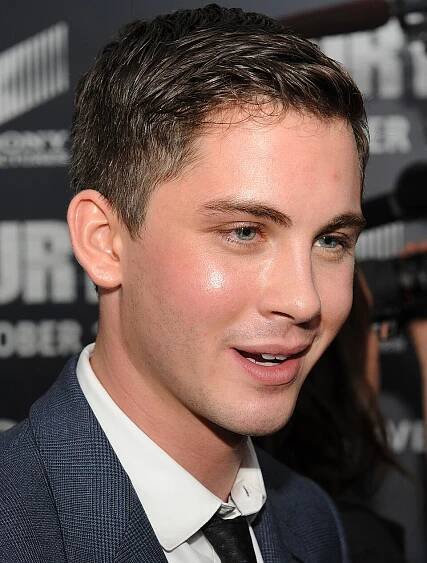 Soubor:Logan Lerman 2014.jpg