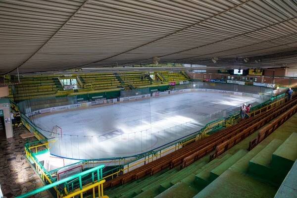 Bruslení - Zimní stadion Vsetín — Chata Olymp