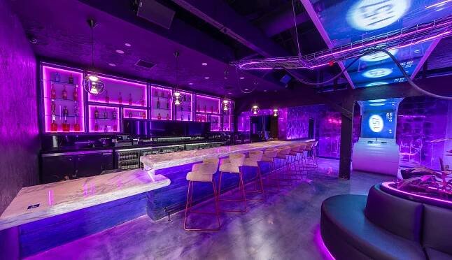 Zero Lounge
