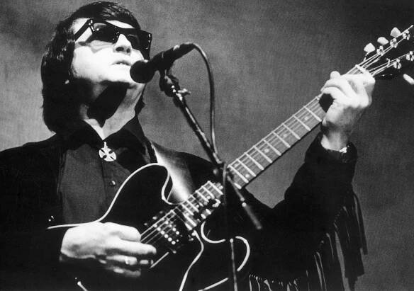 Roy Orbison - Crying (1962) and Roy Orbison - Mystery Girl (1989) - Vinyl Stories