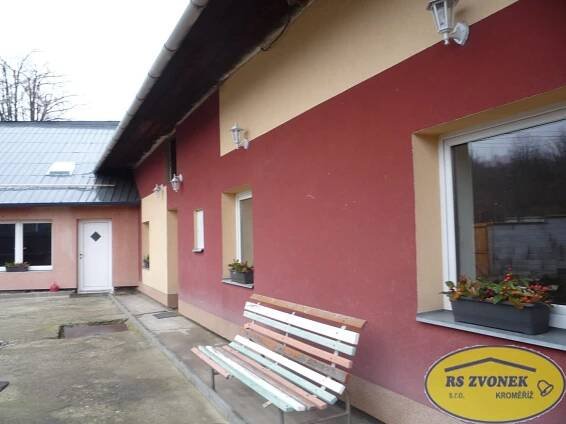 Pronájem  rodinného domu 145 m², pozemek 441 m², Jankovice, okres Kroměříž