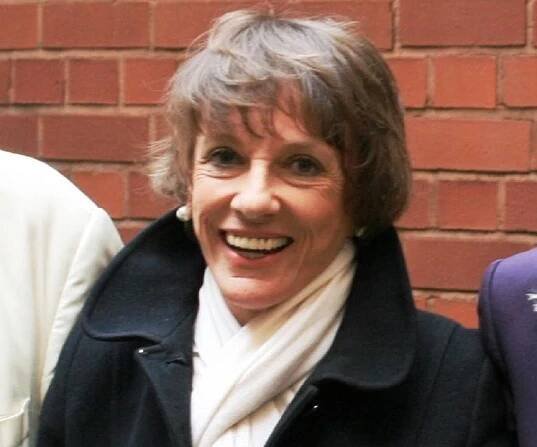 Esther Rantzen Biography - Facts, Childhood, Family Life & Achievements
