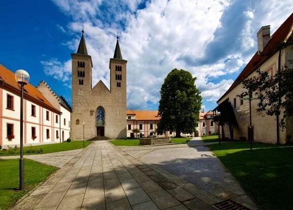 Milevsko, bazilika Navštívení Panny Marie
