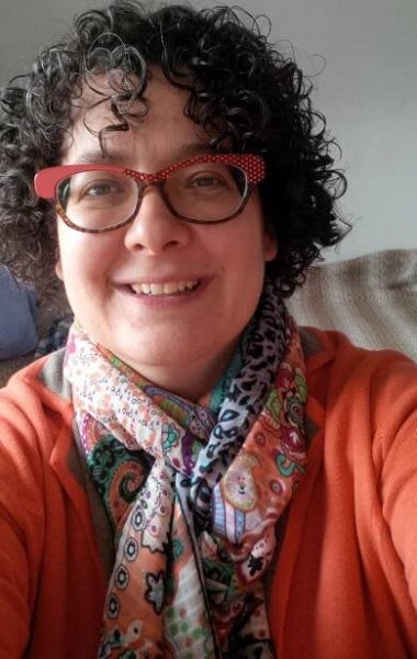 Stephanie Barnes, artist