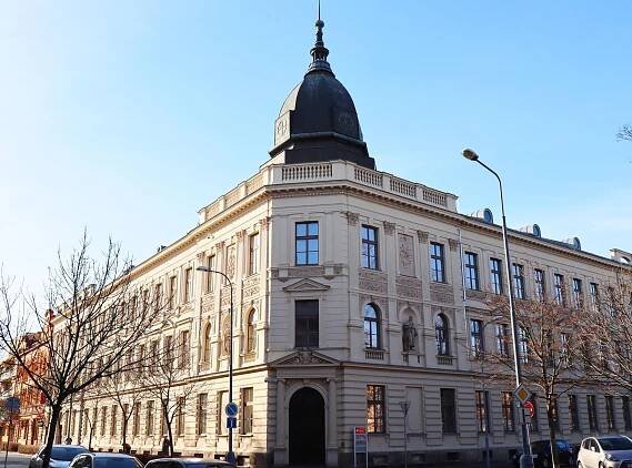Fotografie - Univerzita Pardubice - Fakulta elektrotechniky a informatiky - 03.02.2022