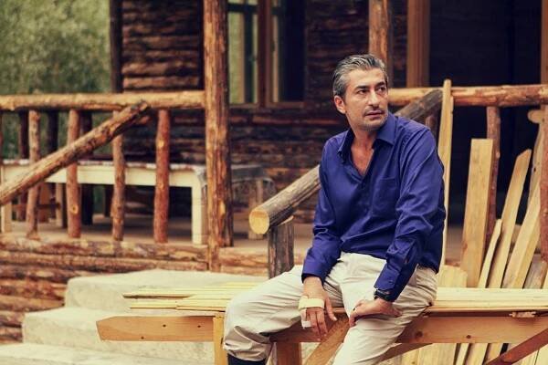 Turecké seriály a jiné: turecký herec Erkan Petekkaya