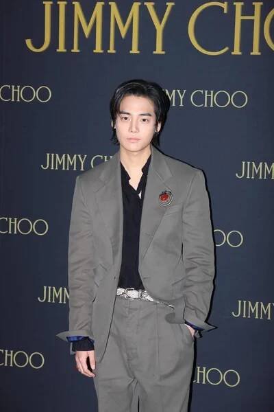 Jihokorejský raper a zpěvák Jung Jae-won, známější pod svým uměleckým jménem, navštěvuje propagační akce pro Jimmy Choo v Soulu, Jižní Korea, 29 listopadu 2018. — Stock obrázek