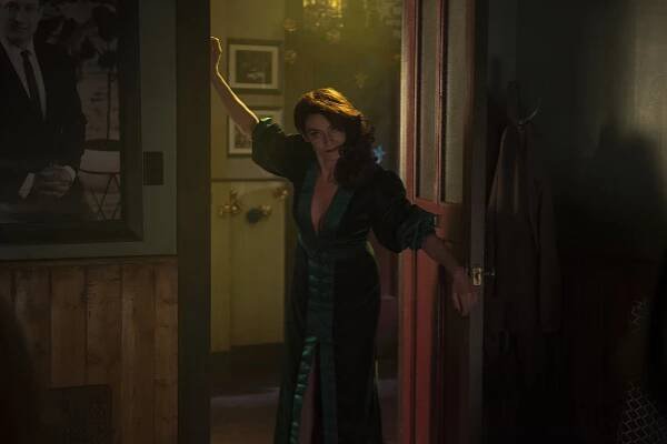 Sabrinina děsivá dobrodružství - Kapitola pátá: Snění v domě čarodějnic - Z filmu - Michelle Gomez