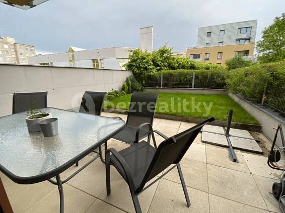 Pronájem bytu 2+kk 54 m², Pod Lysinami, Praha, Praha