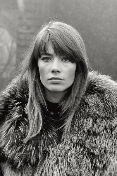 13 Divine Vintage Photos Of Françoise Hardy, An Eternal French Beauty Muse