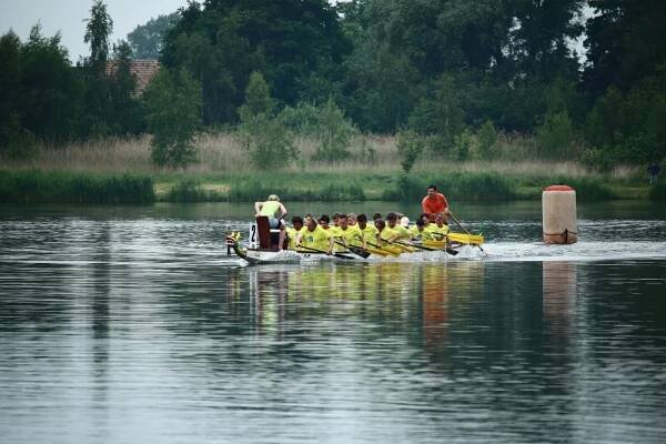dračí lodě 2014 | JEZERO PODEBRADY