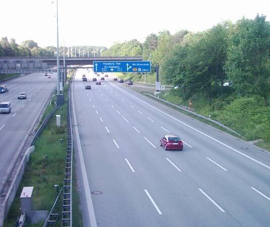 Soubor:A7 Othmarschen 6.jpg