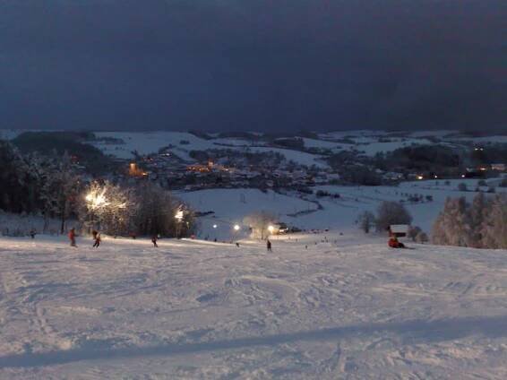 Ski areál Olešnice - informace a mapa