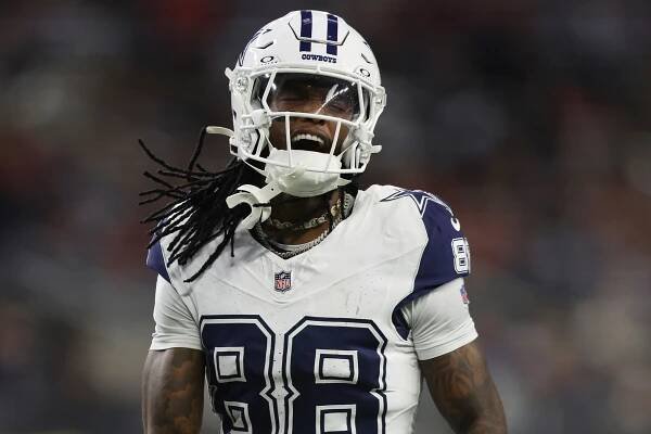 CeeDee Lamb playing for the Dallas Cowboys