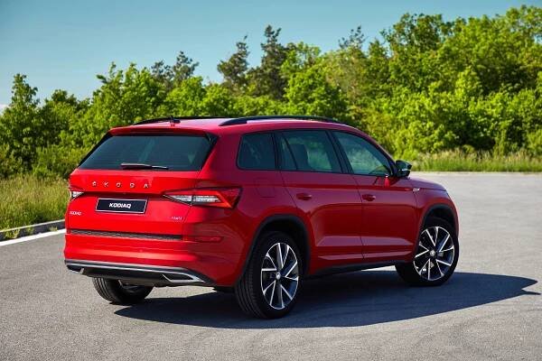 Na Škody Karoq a Kodiaq modelového roku 2020 si už zloději využívající bezklíčkové odemykání nepřijdou