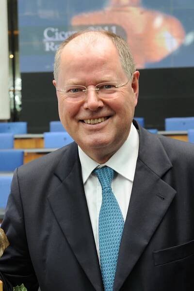 Peer Steinbrück, former Prime Minister of North Rhine-Westphalia (2011)