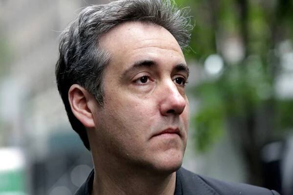 Exprávník Donalda Trumpa Michael Cohen žaluje ministra spravedlnosti Williama Barra za to, že ho vrátil...