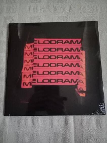 Mike Trafik - Melodrama LP limit - Praha 9