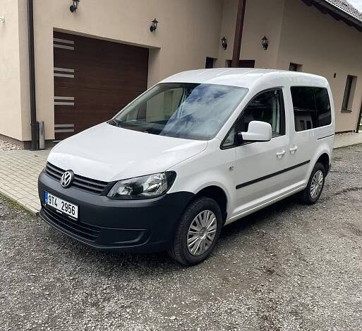 Volkswagen Caddy 2.0 Tdi. 4x4. 5míst. 1majitel.
