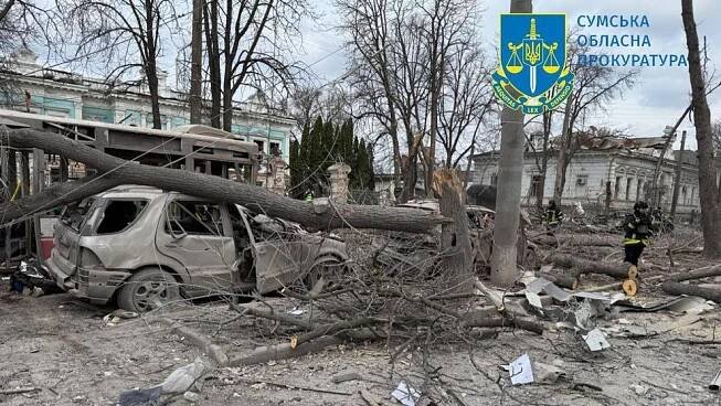 Rusové zaútočili raketami na město Sumy