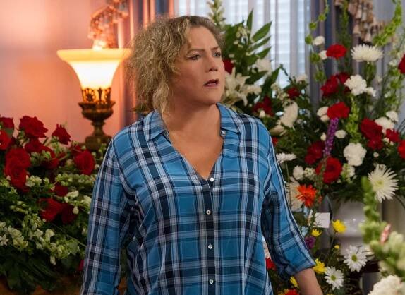 Kathleen Turner - Návrat blbýho a blbějšího (2014), Obrázek #2