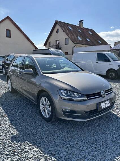 Ukázka kontrolovaných aut - AUTO VEBR – Prověření a kontrola ojetých aut, dovoz a prodej