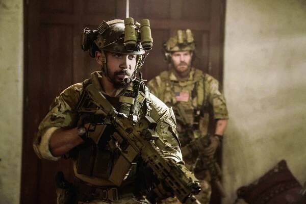 Tým SEAL - Vzorec života - Z filmu - Neil Brown Jr.