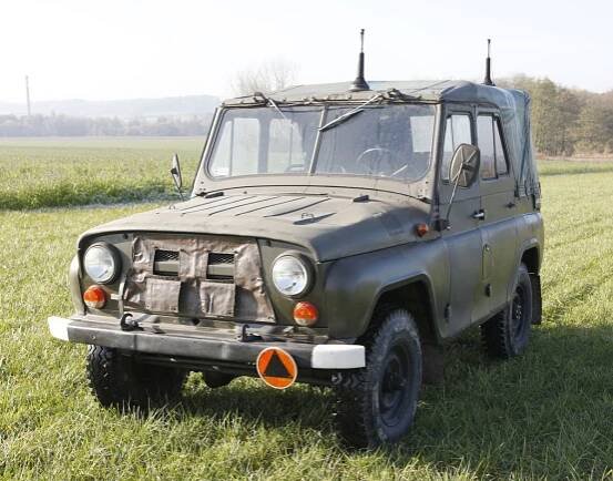 UAZ 469 automobil | zelenysport.cz