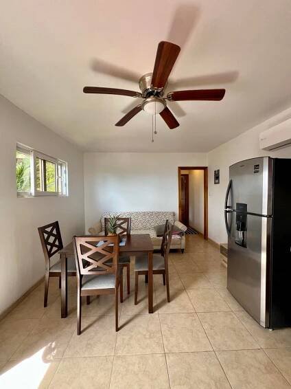 Dům 22 - Chech Village | Roatan Reality