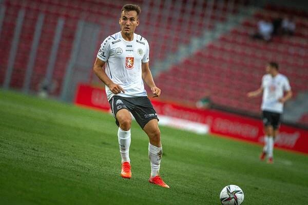 Filip Kubala Hradečákem! Podepsal smlouvu na 3 roky